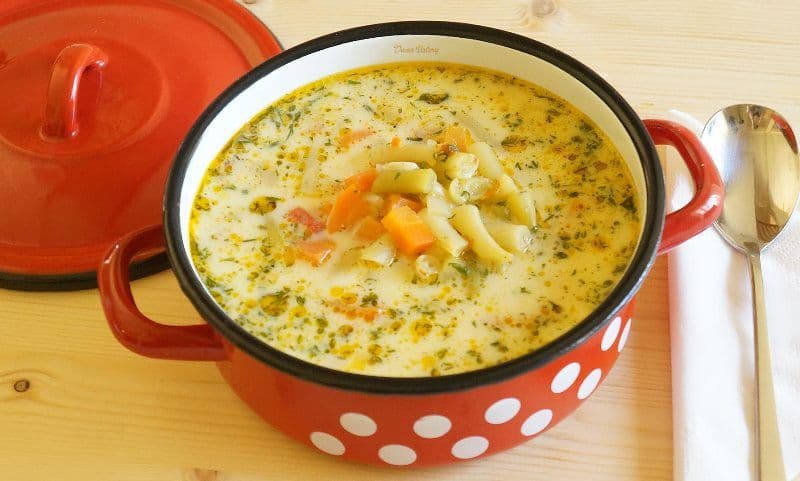 Ciorbă de fasole verde