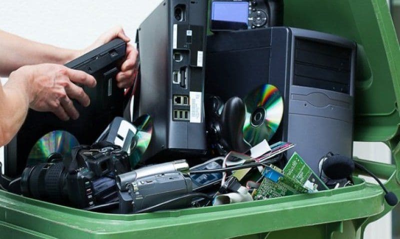 Primăria Municipiului Dorohoi organizează campanie de colectare a deșeurilor de echipamente electrice și electronice 