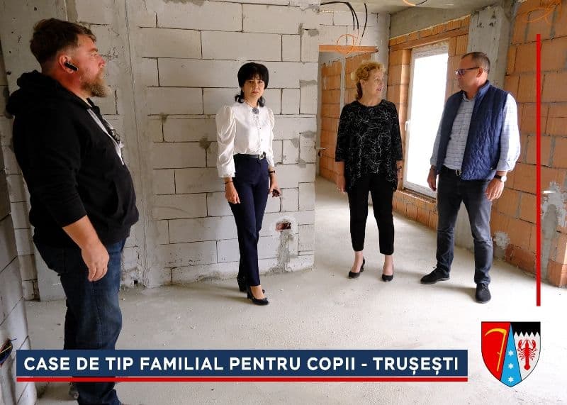 Construcția caselor de tip familial „Hansel și Gretel”, se apropie de final - FOTO