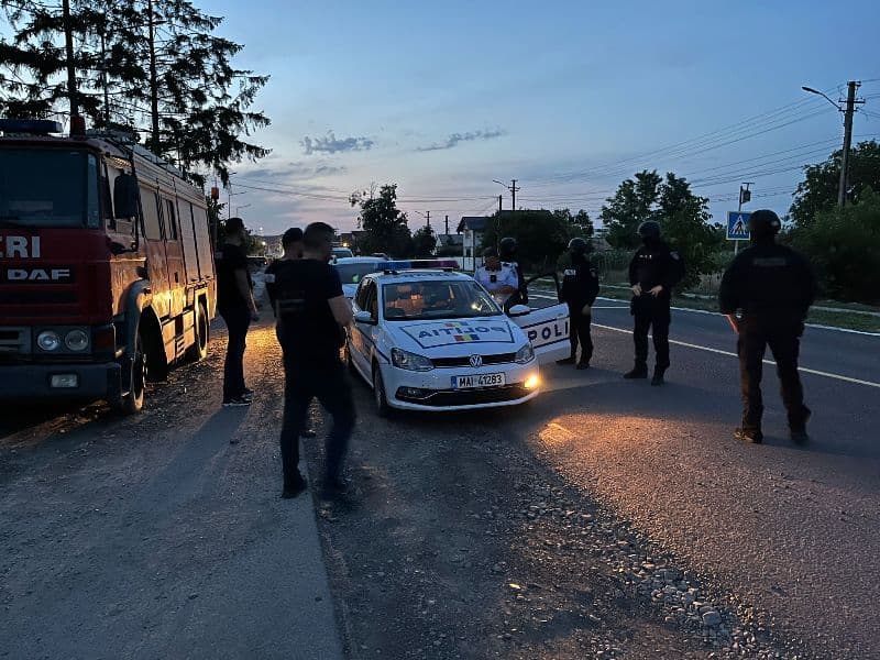 Țigări confiscate și amendă de 20.000 lei pentru un tânăr de 19 ani din Botoșani - FOTO
