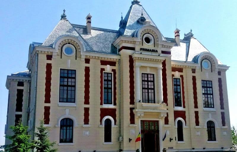 Primăria Dorohoi: DISPOZIȚIE privind stabilirea programului de funcționare a unităților comerciale, care desfășoară activitate pe raza municipiului Do