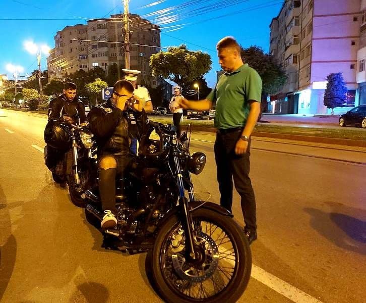 Peste 200 de sancțiuni contravenționale în valoare de 72000 lei aplicate de polițiștii botoșăneni - FOTO