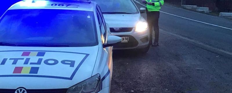 Tânăr prins în Broscăuți la volanul unui autovehicul neînmatriculat