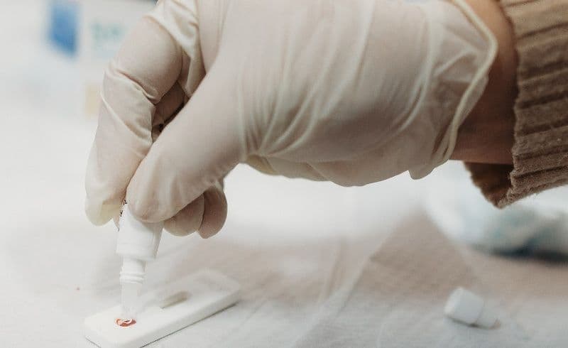 Medicii de familie din județul Botoșani se pot implica în activitățile de depistare a hepatitelor B/D și C