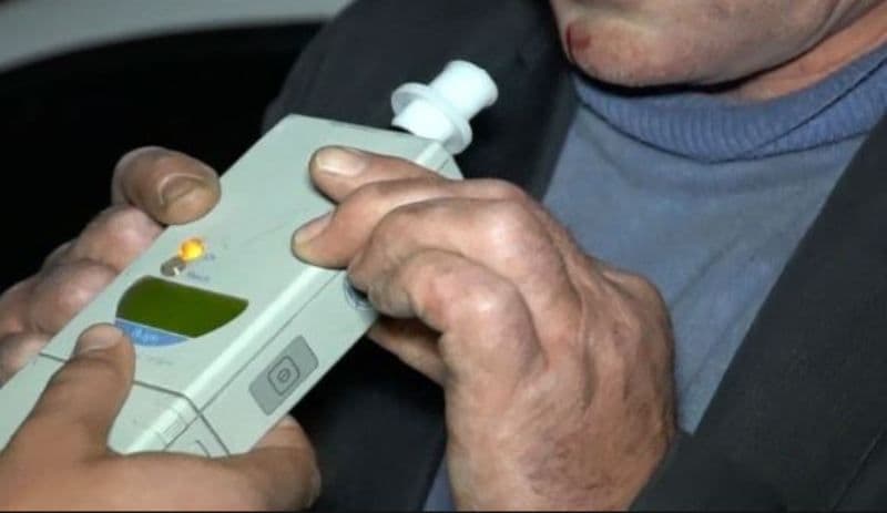 Șoferi băuți sau fără permis prinși de polițiștii botoșăneni la volan