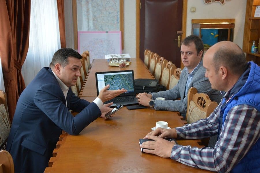 Întâlnire la Prefectura Botoșani privind suplimentarea cu patru centre antigrindină în județ