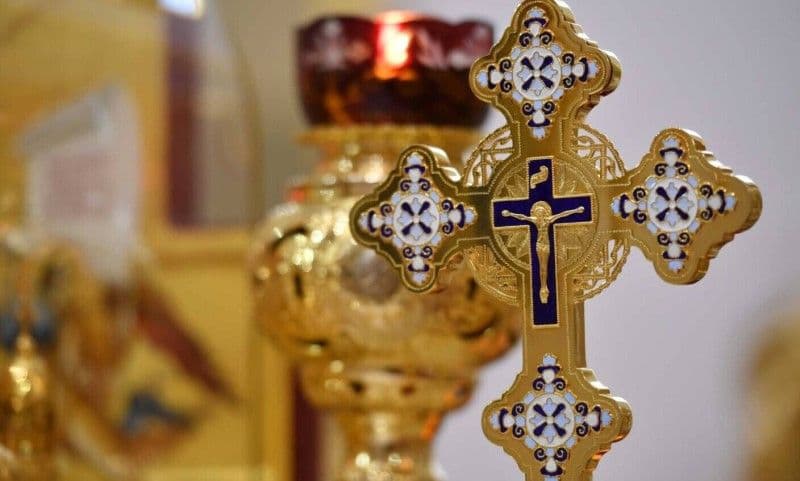Înălțarea Sfintei Cruci. Ce nu este bine să faci. Tradiții și obiceiuri