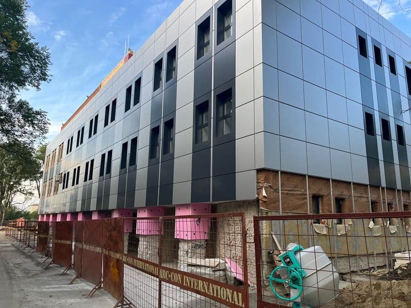 O nouă imagine a Spitalului Municipal Dorohoi: Mai multe proiecte de reabilitare sunt în desfășurare - FOTO