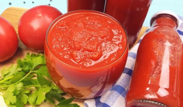 Suc de roșii pentru iarnă