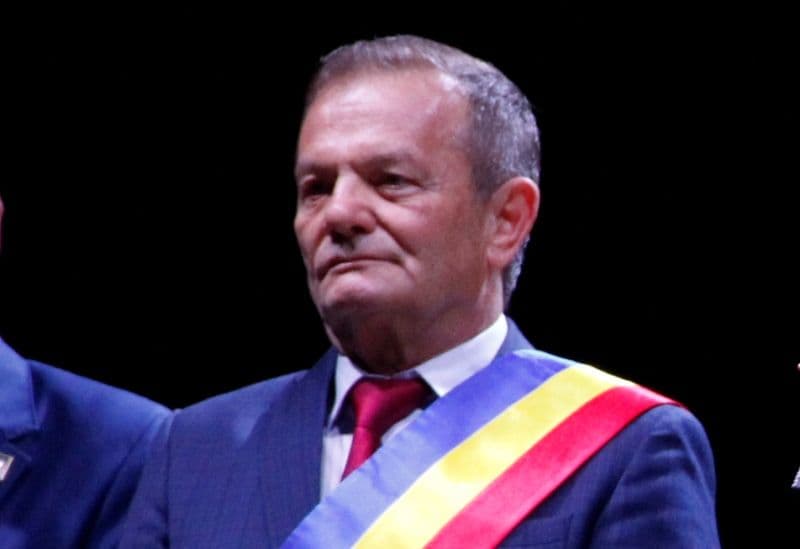Dorin Alexandrescu: „La mulți ani tuturor dorohoienilor, să aveți parte de sănătate, prosperitate și încredere”