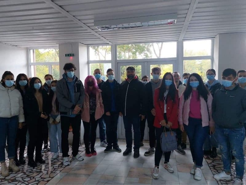 Ei au fost eroii de la Zilele Dorohoiului! Zeci de tineri au donat sânge la Spitalul Municipal Dorohoi