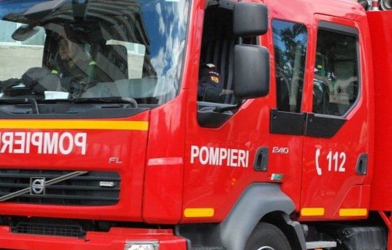 Tragedie la Dorohoi! O femeie de 70 de ani și-a pierdut viața într-un incendiu care i-a cuprins locuința