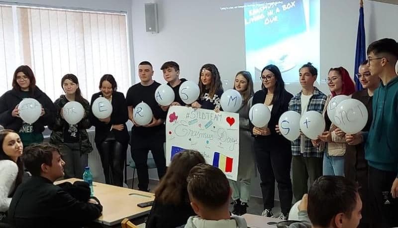 ERASMUS+, de la tradiție la inovație la Seminarul Teologic Liceal Ortodox „Sfântul Ioan Iacob” Dorohoi - FOTO