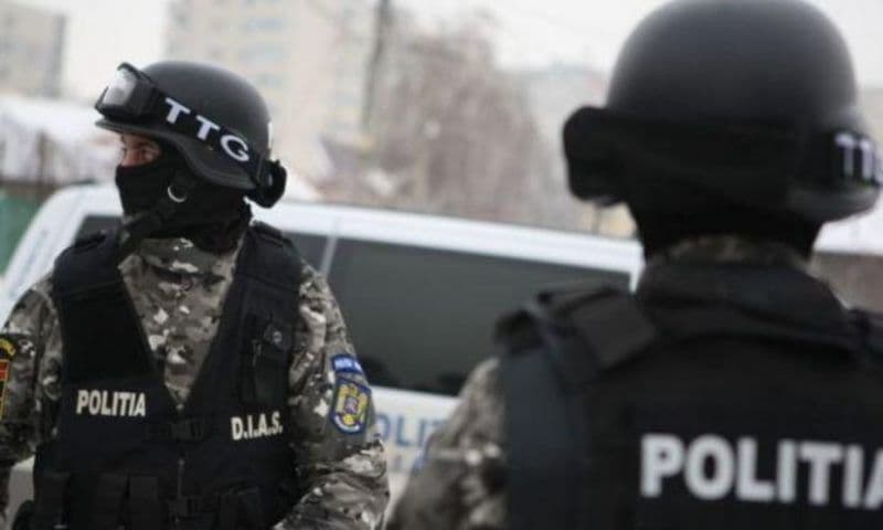 Prejudiciu de 73.000 de lei, recuperat de polițiștii botoșăneni în urma unei percheziții