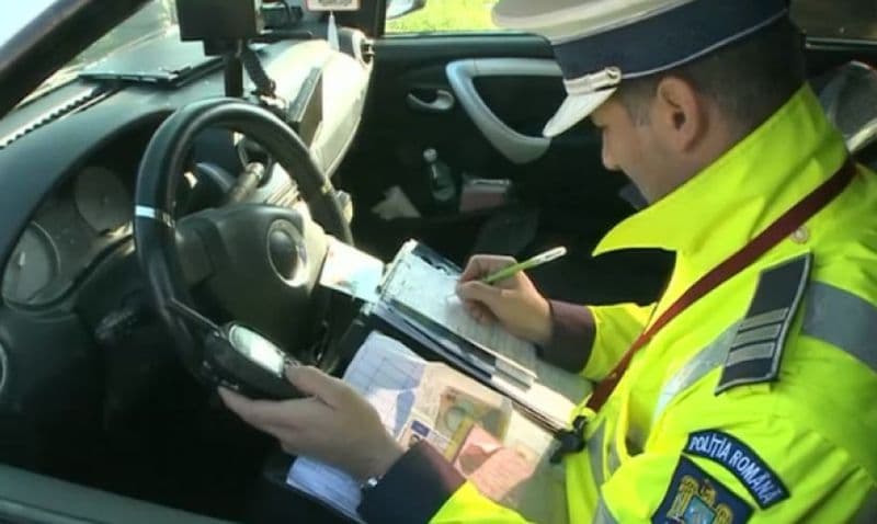 Controale intense în trafic pentru prevenirea și combaterea accidentelor rutiere
