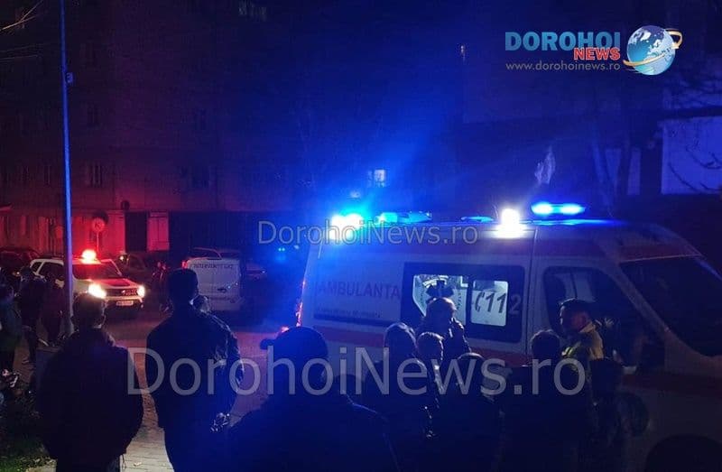 Accident în Dorohoi! Un copil a ajuns la spital după ce s-a izbit într-un taxi - FOTO