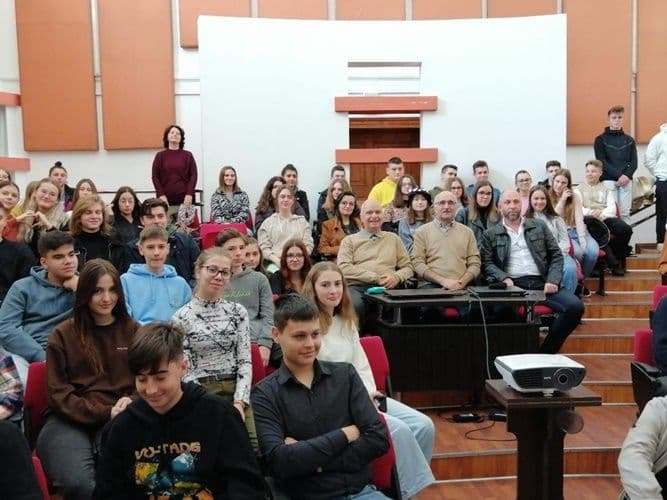 Colegiul Național „Grigore Ghica” Dorohoi – „Viitorul... întâmplat deja” - FOTO