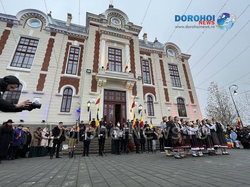 Spectacol, horă românească și mâncare ostășească de 1 Decembrie 2022 la Dorohoi – VIDEO/FOTO