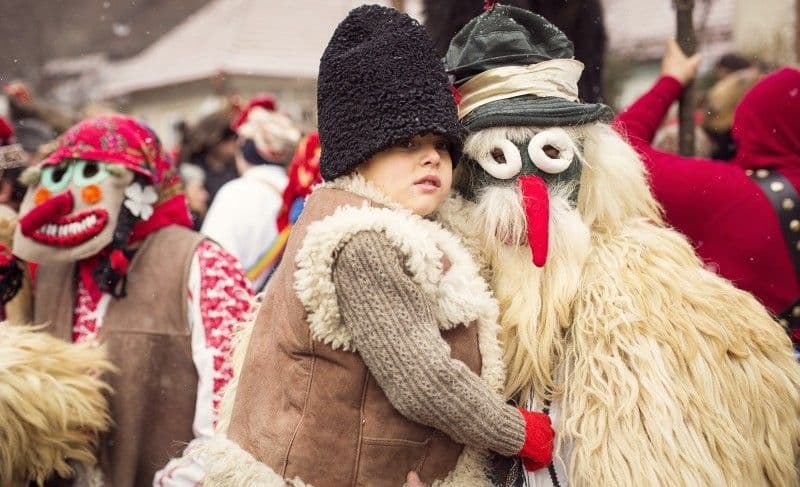 Au început înscrierile pentru Festivalul „Datini și Obiceiuri de Iarnă” 2022