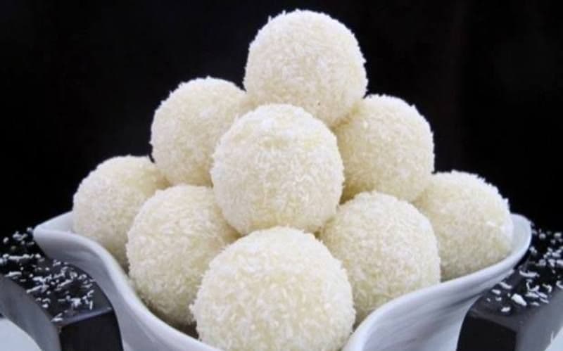 Bomboane Raffaello