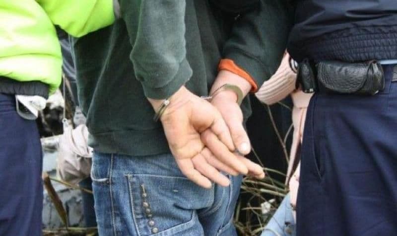 Infractor dat în urmărire internațională, prins de polițiști la Botoșani. Era căutat de autoritățile din Austria