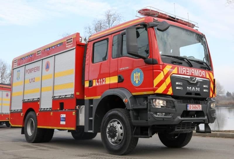 Autospecială nouă intrată în dotarea ISU Botoșani - FOTO