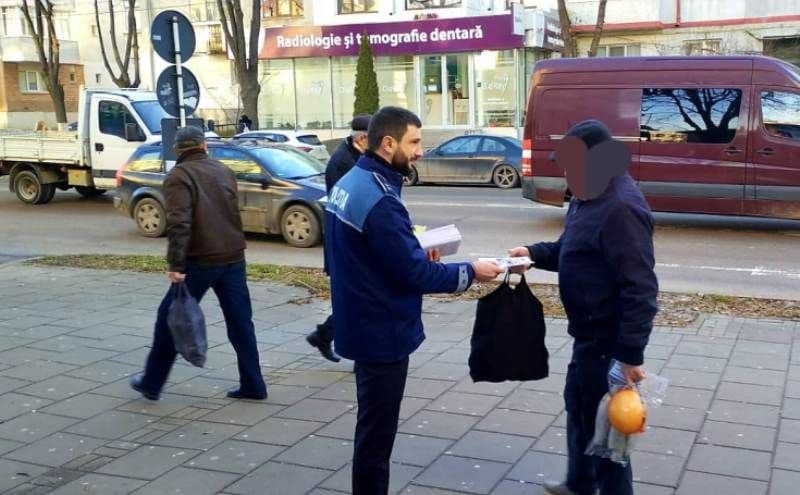 Poliţiştii din Botoşani derulează activităţi de prevenire a furturilor din locuinţe