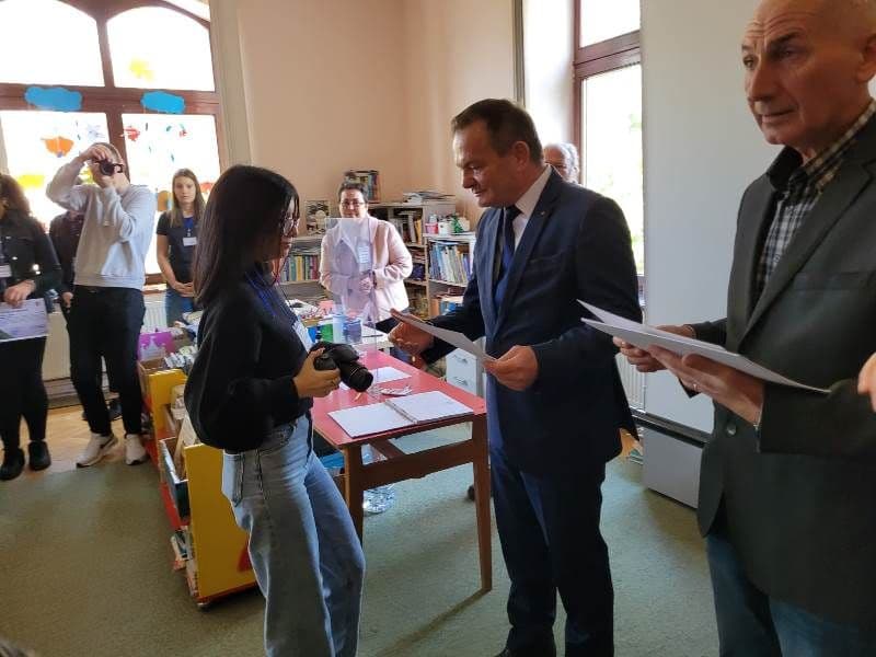 Biblioteca_4