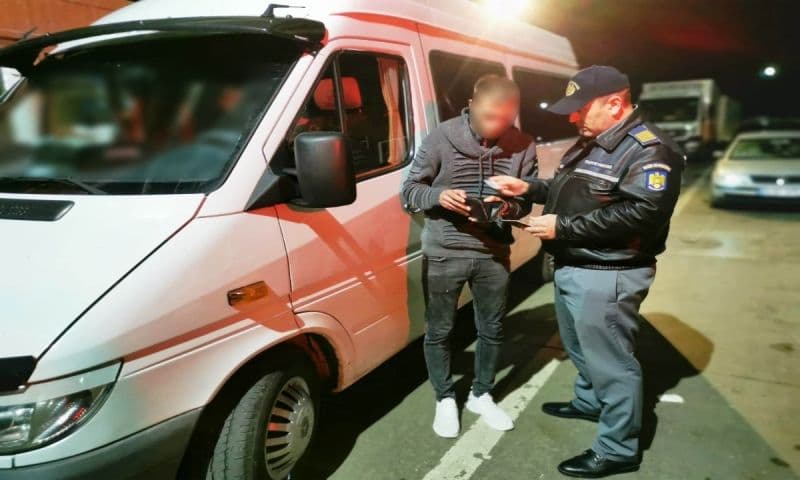 Documente false descoperite la controlul de frontieră1