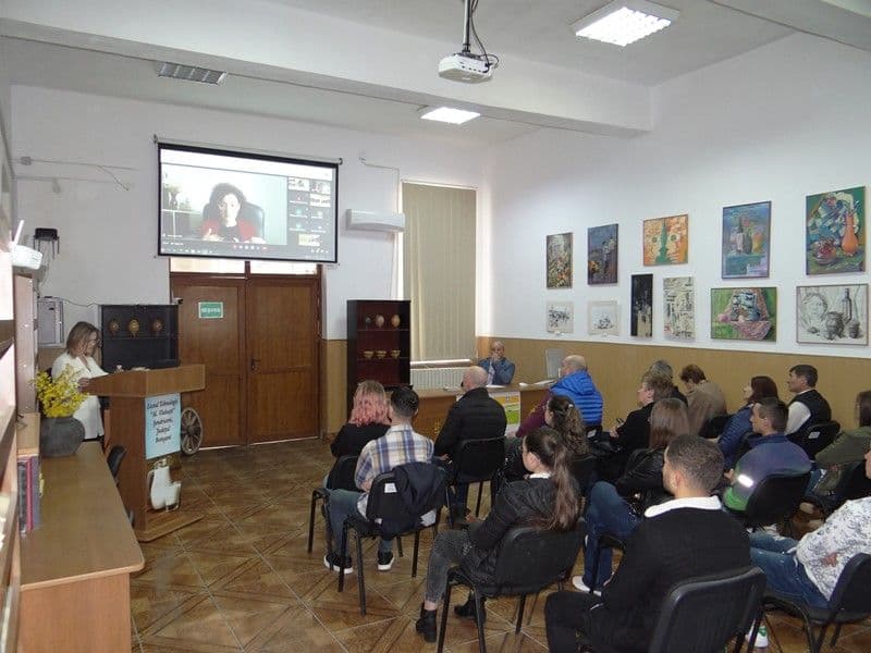 Activitate (2)
