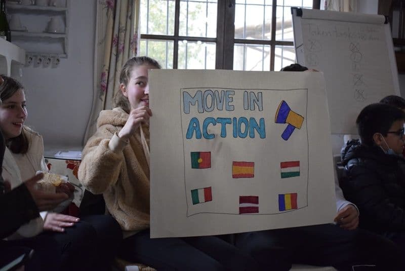 Move in action Regina Maria_09