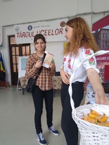 targul liceelor 14