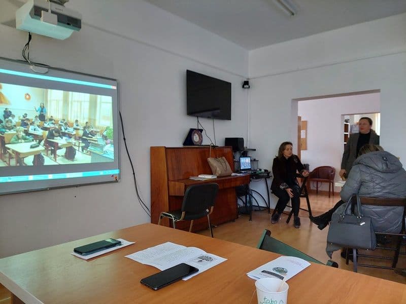 activitate 08