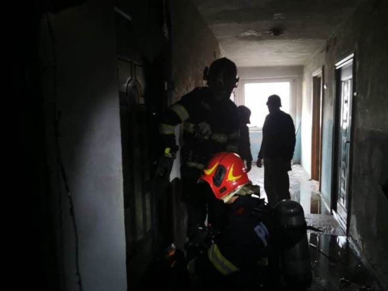 Incendiu (3)