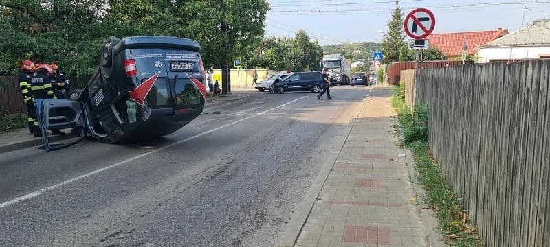 Accident intersectie Botosani_ (3)