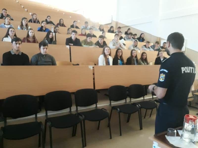 Actiune politisti_ (5)
