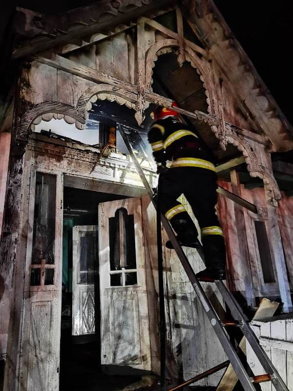 Incendiu (3)