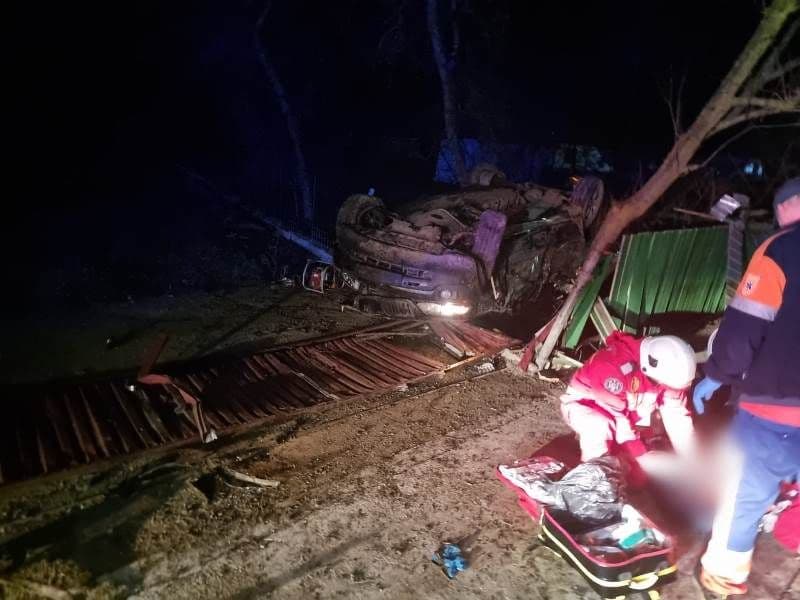 Accident mortal la Cândești! Un tânăr fără permis a provocat un accident în care și-a ucis fratele - FOTO 