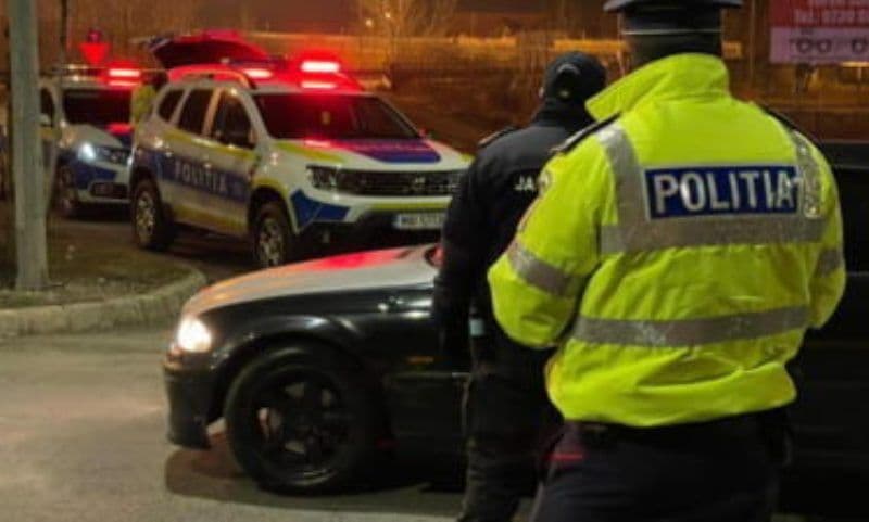 Acțiuni ale polițiștilor pentru siguranța cetățenilor. Intervenții pe raza întregului județ