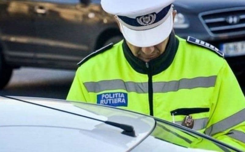 Bărbat din Dorohoi prins la volan deși avea permisul suspendat