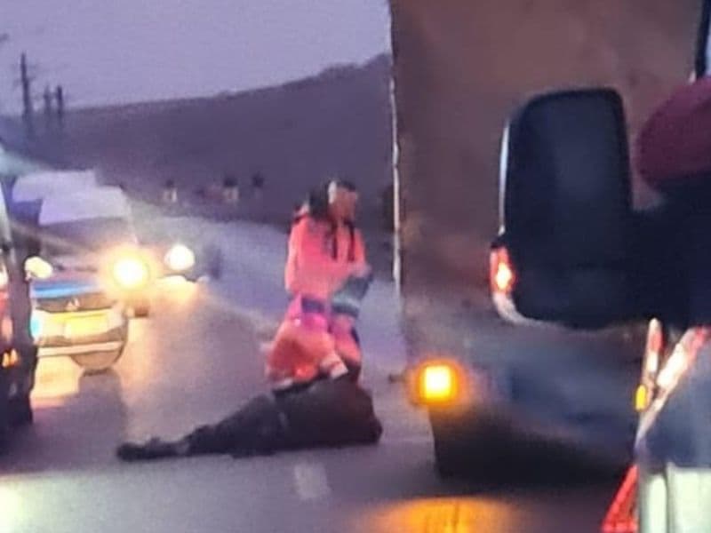 Accident mortal pe un drum din județ. Pieton lovit de o autoutilitară - FOTO