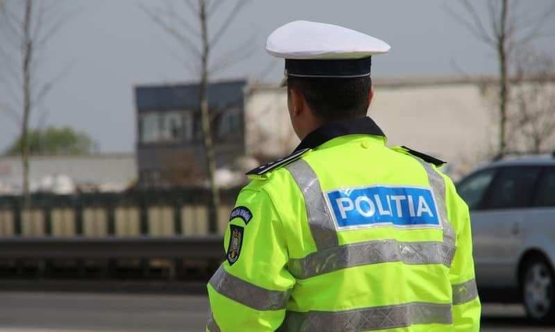 Acțiune a polițiștilor rutieri pentru prevenirea și combaterea accidentelor