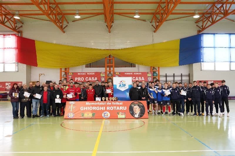 Sala Polivalentă din Dorohoi a găzduit ediția a IV-a a Memorialului de fotbal Ghiorghi ROTARU - FOTO
