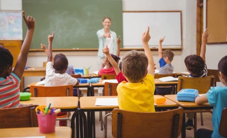 Vacanţa de Paşte nu apare în structura anului şcolar 2023-2024. Ce se întâmplă cu zilele libere ale elevilor