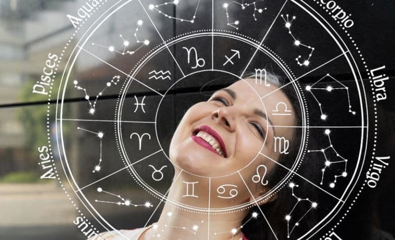 Horoscopul lunii februarie: Berbecii și Săgetătorii vor avea o perioadă de vis!