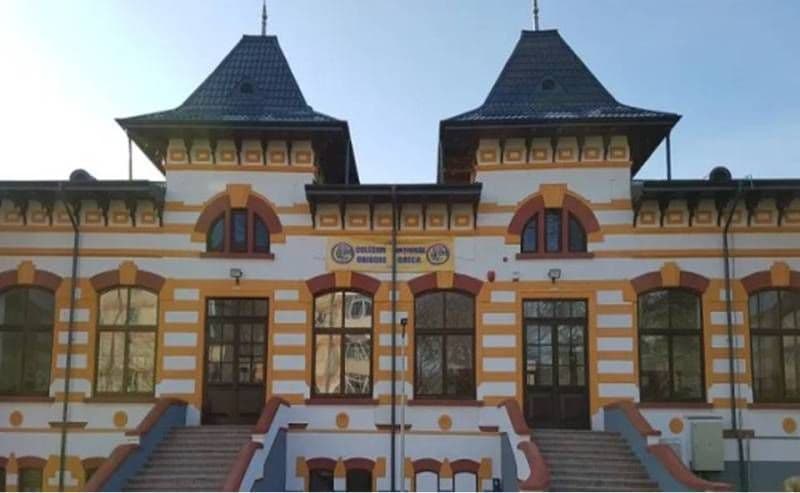 Colegiul Naţional „Grigore Ghica” Dorohoi continuă performanța la chimie