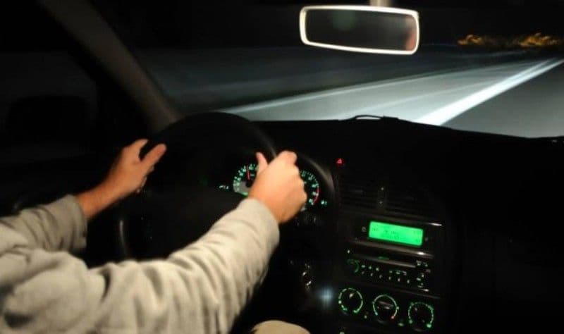 Minor la volanul unei mașini fără ITP – E cercetat penal și amendat