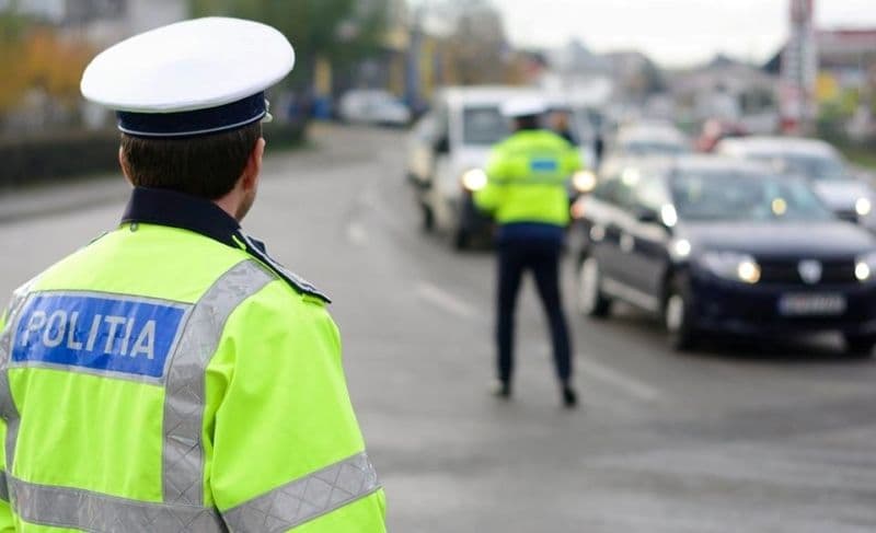 Zi plină pentru polițiștii botoșăneni: amenzi de 58.000 lei și 15 permise de conducere reținute