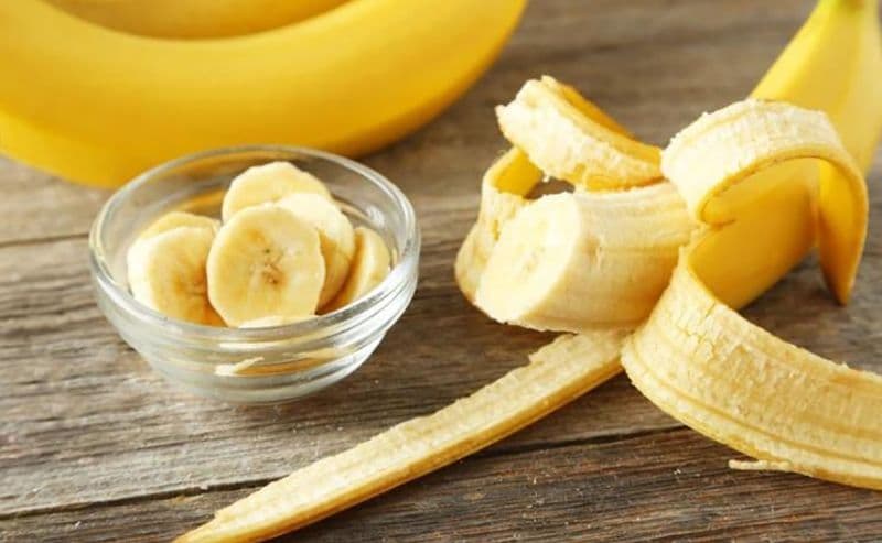 Cine trebuie și cine nu trebuie să consume banane