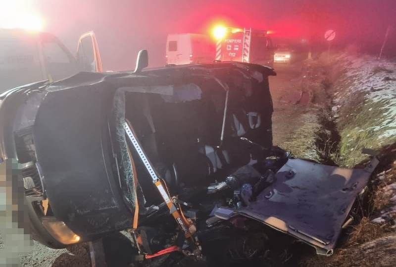 Accident tragic! Un tânăr de 29 de ani și-a pierdut viața după ce s-a răsturnat cu mașina - FOTO
